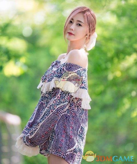 黄子弘凡你们AI后期P